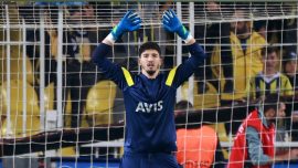 Altay Bayındır: Kalecilik böyledir. Kurtarırsın kurtarırsın, bir hata olur…