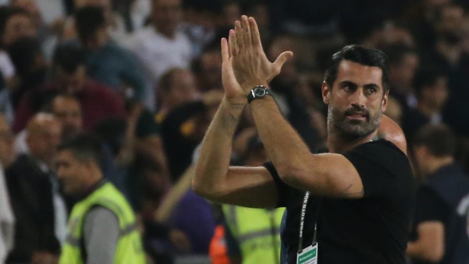 Hatayspor Volkan Demirel’le çıkışa geçti