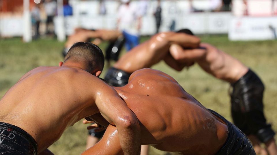 Ustalardan çayıra veda