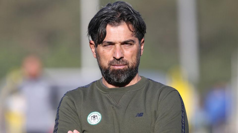 Konyaspor’da İlhan Palut takımının üst sıralarda kalmasını istiyor