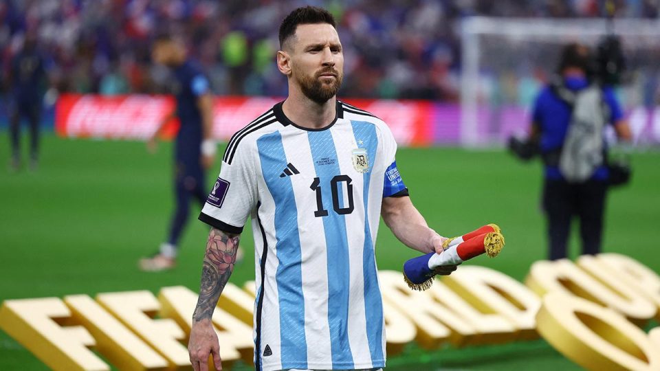 Messi Dünya Kupası’nda rekorlara devam ediyor