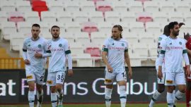 Konyaspor uzatmalarda turladı